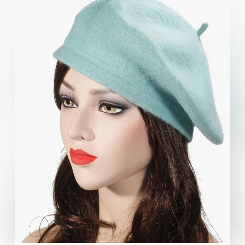 Wool teal blue french beret​